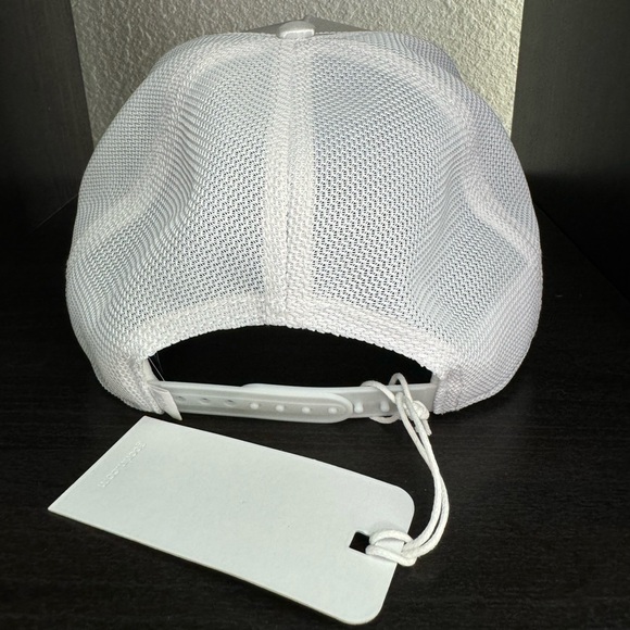 Goorin Bros Trucker Total Whiteout Capsule 
"HASHTAG" Blessed Dove SOLD OUT - Picture 4 of 6